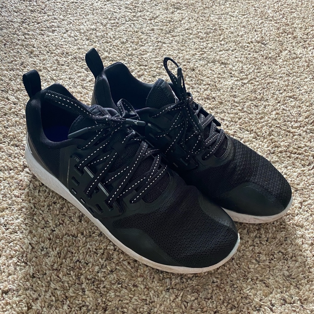 Nike Jordan Grind rubbing shoes